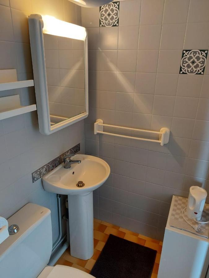 Апартаменты Coquet Studio Avec Belle Terrasse Ла-Лонд-ле-Мор Экстерьер фото